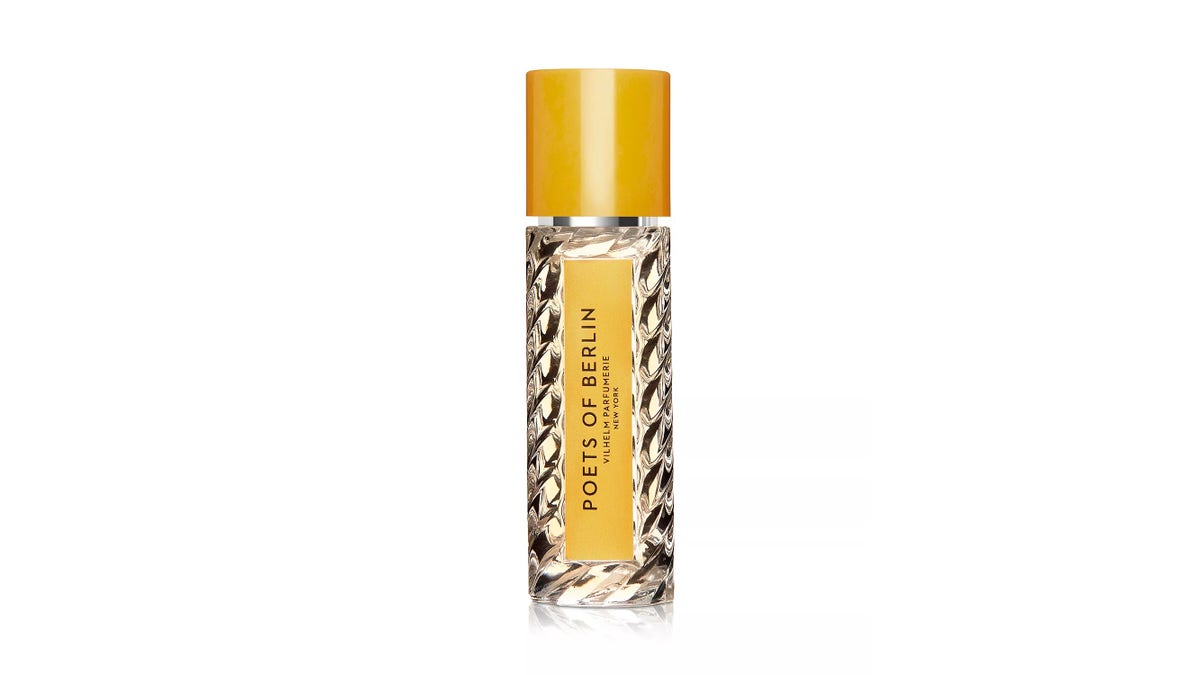 Fragrance tin bring memories to life successful conscionable 1 spray.