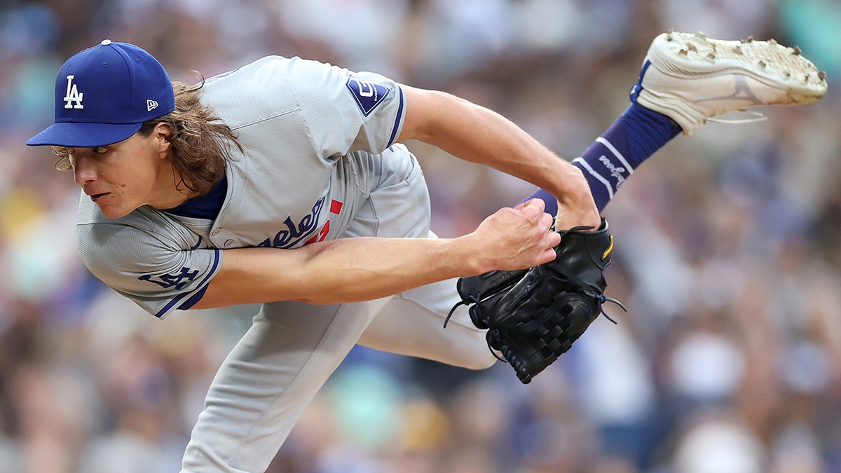 Dodgers Broadcaster Reveals Smooth Way Tyler Glasnow Met Girlfriend ...