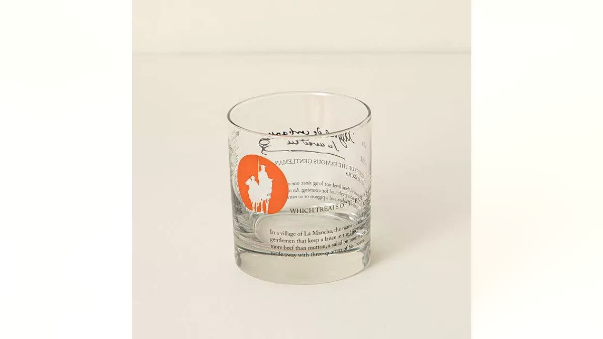 Literature inspired whiskey glasses are a great gift.