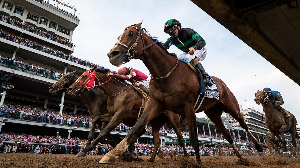 Kentucky Derby Winner Mystik Dan To Run In Preakness, Keeping Triple ...