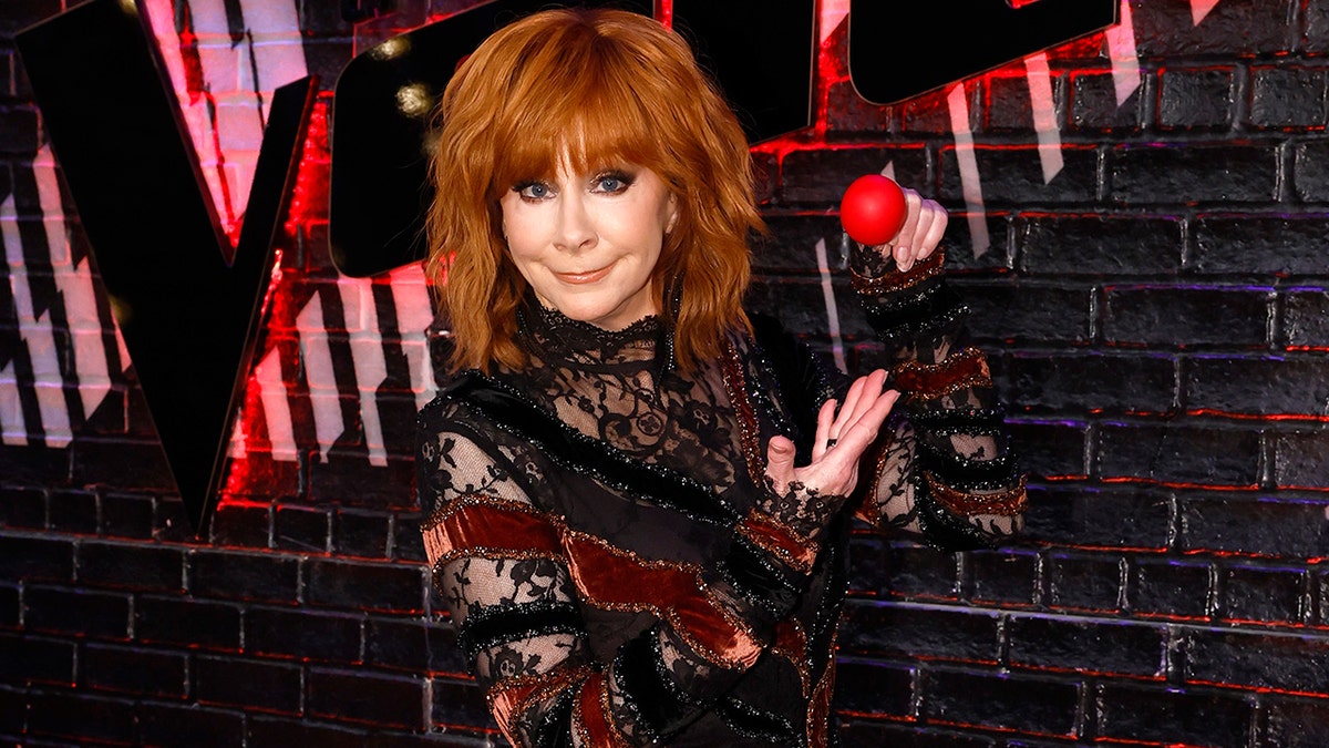 Reba McEntire backstage at "The Voice"