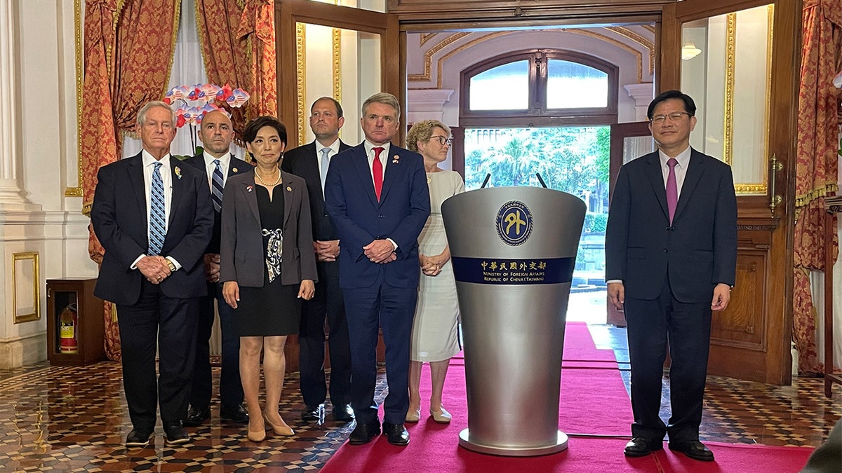 Congressional delegation and Taiwanese foreign minister