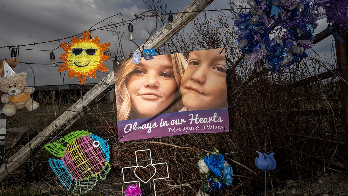 Memorial for Tylee Ryan and J.J. Vallow
