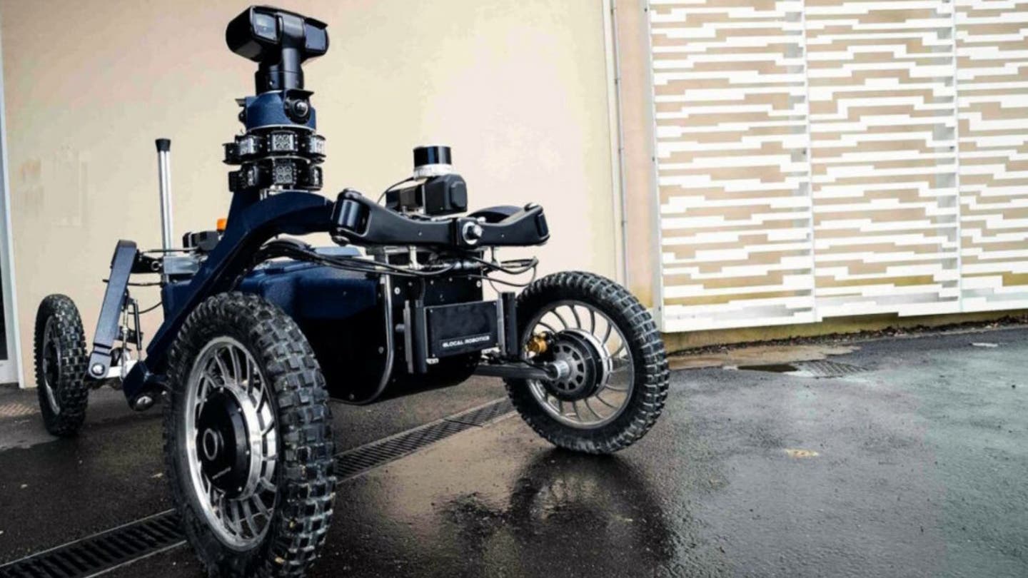 2 Is this 4 wheel security robot about to replace human security guards