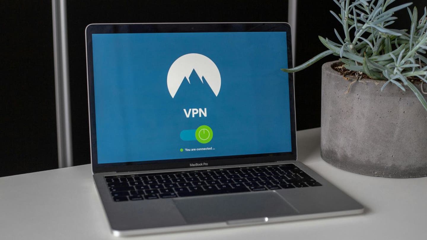 3 How to use VPNs without compromising your banking apps