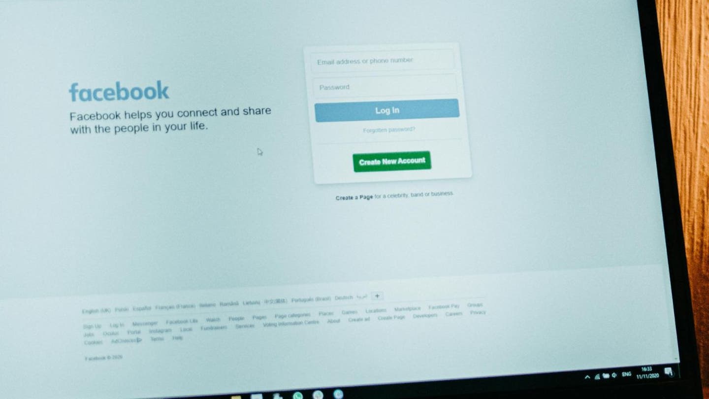 4 How to recover a hacked Facebook account