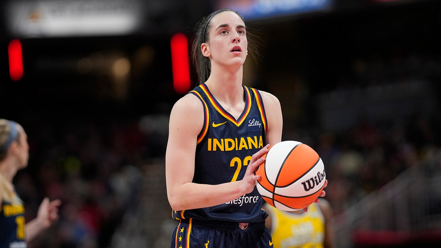 Rivalry Renewed: Reese and Clark Face Off in First WNBA Meeting