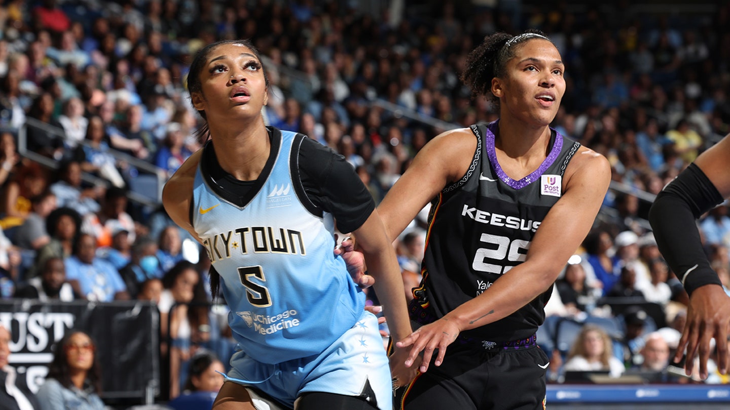 WNBA Rookie Angel Reese Earns Respect after Connecticut Sun Veteran's Ejection