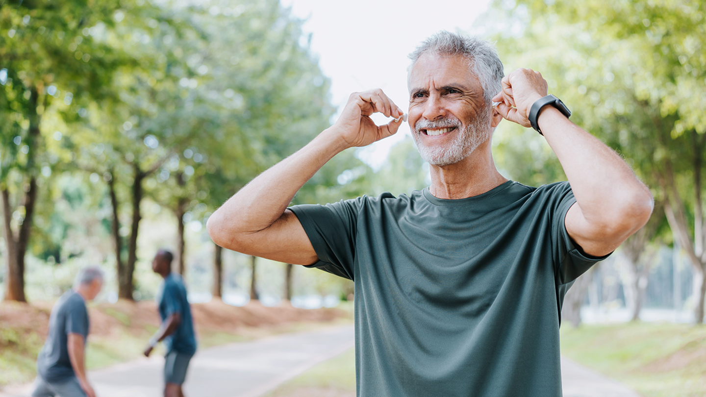 Father's Day Gifts for the Dad Who Enjoys Fitness