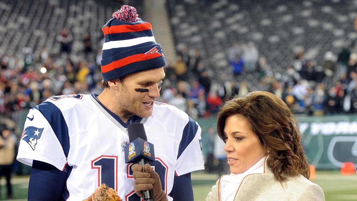 Michele Tafoya Tom Brady