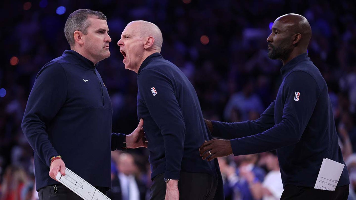 NBA Fines Pacers Coach Carlisle $35,000 for Criticizing Officials