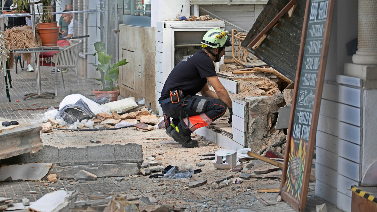 Devastating Crane Collapse Claims Life in Houston