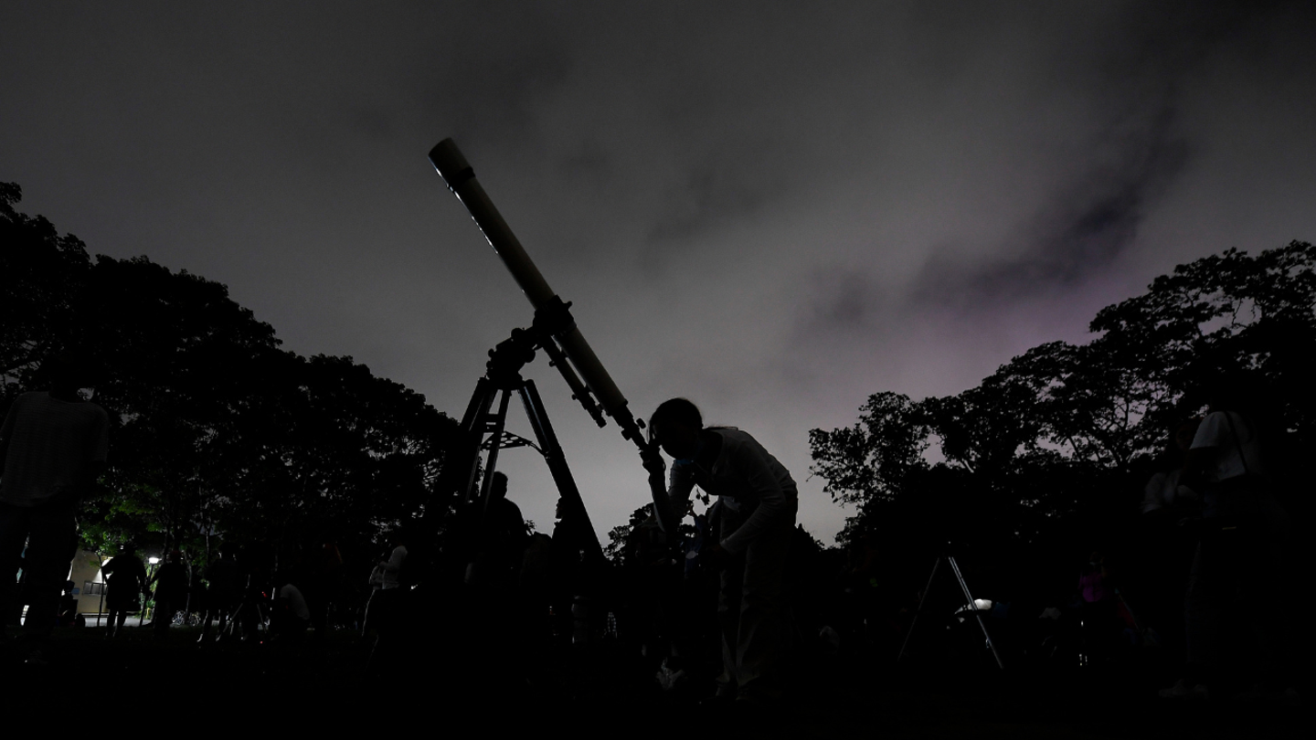 Planetary Parade: A Celestial Alignment Obscured by the Sun