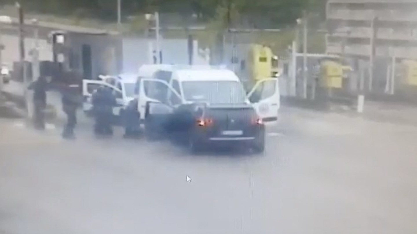 Armed Gang Ambushes Prison Convoy in France, Killing Guards and Freeing Notorious Drug Dealer