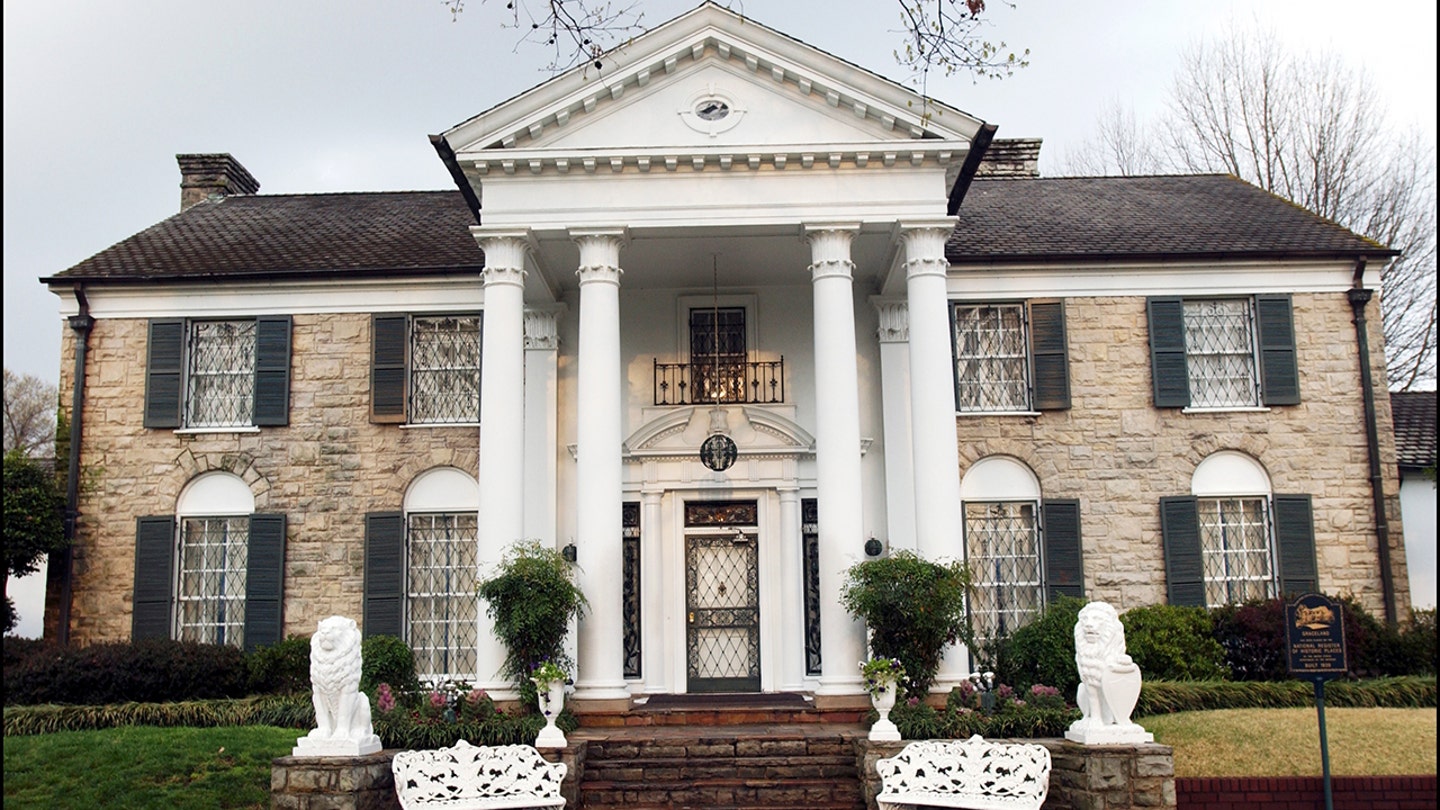 Graceland: Visitors Advocate for Family Ownership Amid Legal Dispute