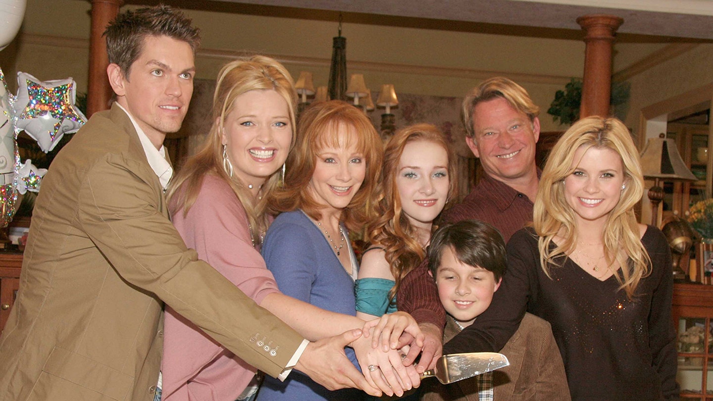 Reba McEntire Returns to Sitcom Spotlight with 