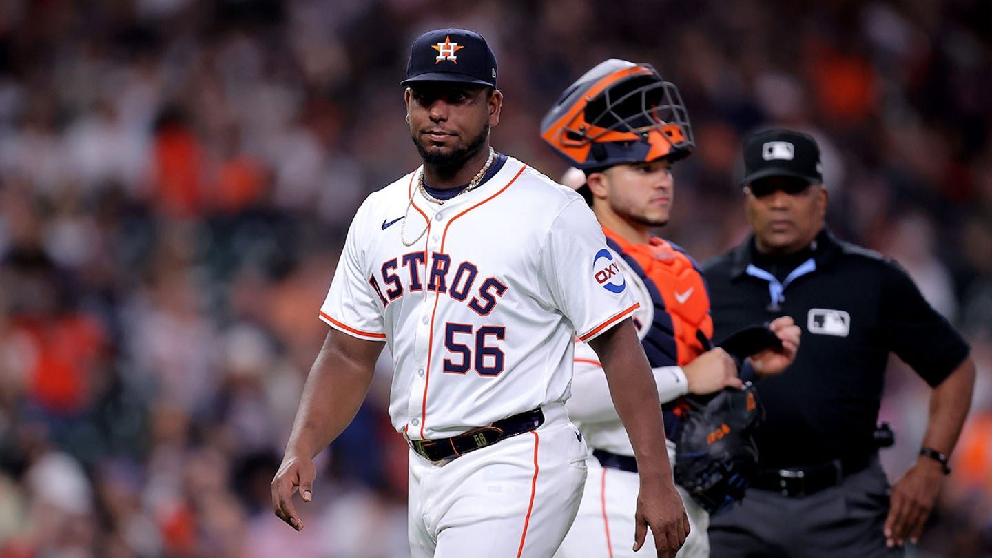 Astros' Ronel Blanco ejected due to foreign substance on hand, faces 10-game suspension