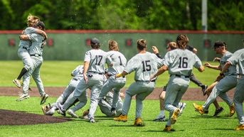 D3 school advances to College World Series just days before shutting down