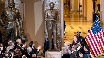 Statuesque Rev. Graham tribute comes to the Capitol, but shies away from the limelight