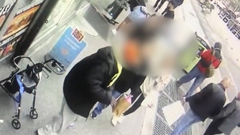 Video shows NYC man stab random woman near Times Square