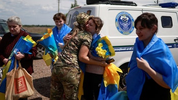 Ukraine and Russia Engage in Prisoner Exchange, Debate Over Western Weapons