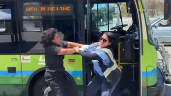 LA Bus Driver's Fierce Resistance Thwarts Attack by Homeless Woman