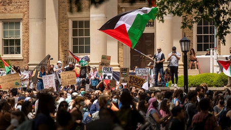 UNC-Chapel Hill responds after professors threaten to withhold students' grades to support anti-Israel agitators
