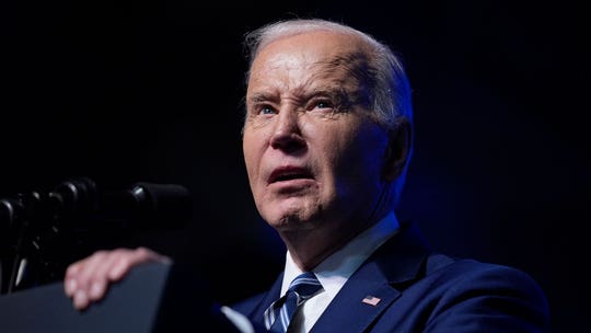 Biden to meet with families of slain law enforcement officers during North Carolina trip