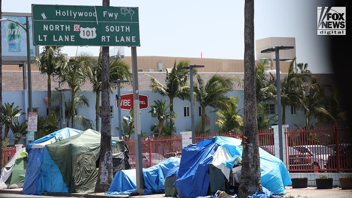 Hollywood-California-homeless-07.jpg