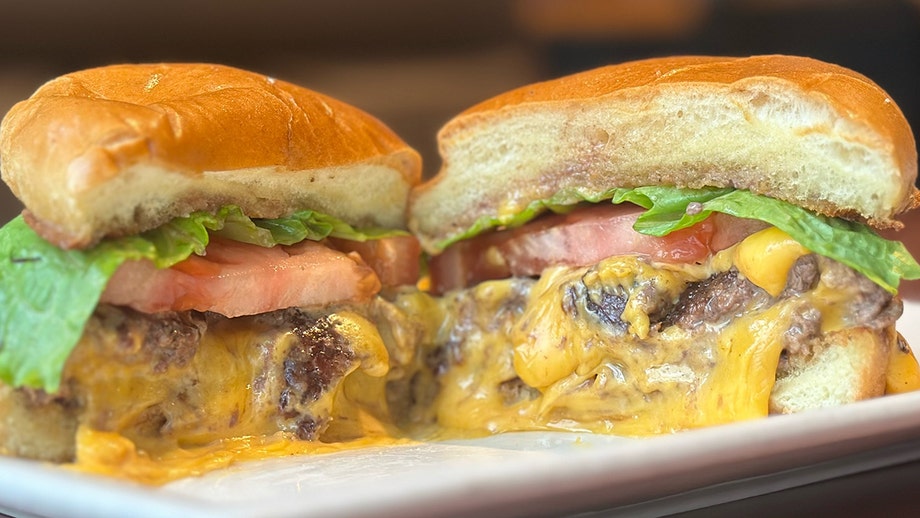 Twin Cities taverns turn the cheeseburger inside out: 'Ooey, gooey sensation'
