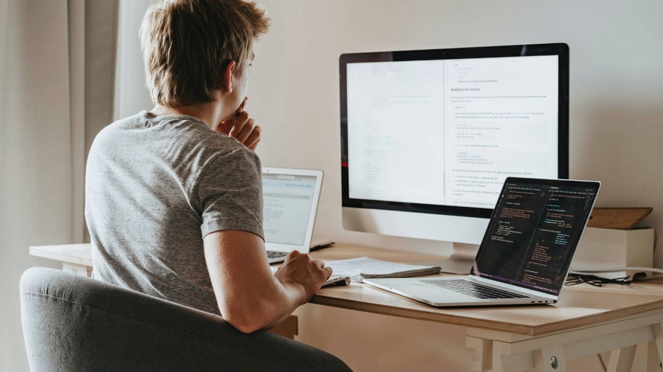 How to pick the perfect laptop in 2024