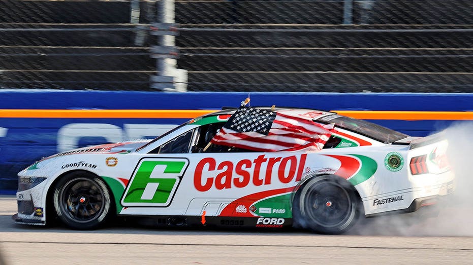 NASCAR star Brad Keselowski’s daughter brings race-winning American flag to school for Pledge of Allegiance