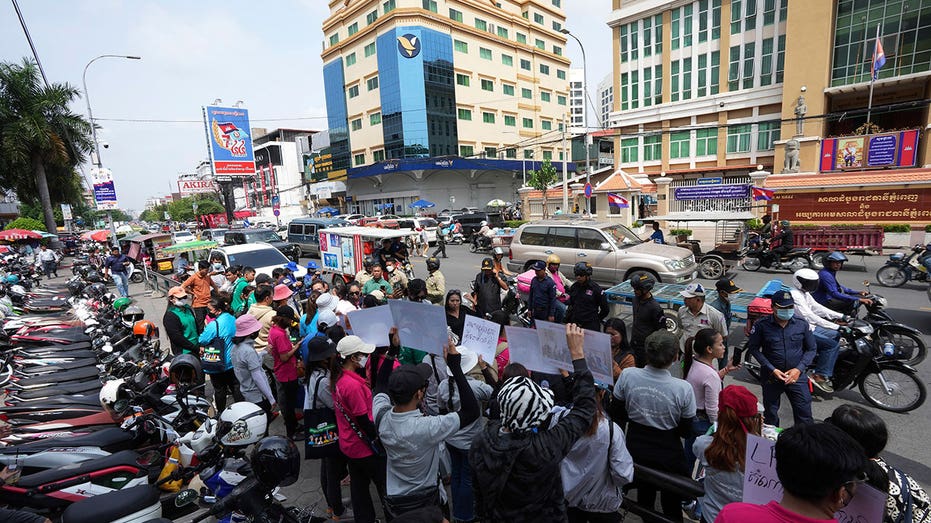 Cambodia's Supreme Court upholds prison sentence for labor union leader in strike