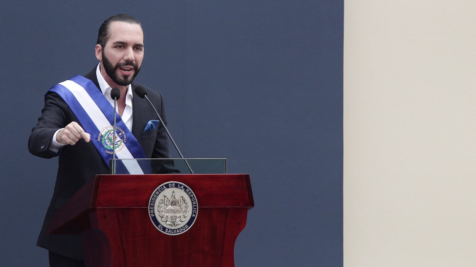 El Salvador says it foiled a plot to plant bombs on the day of President Bukele’s inauguration