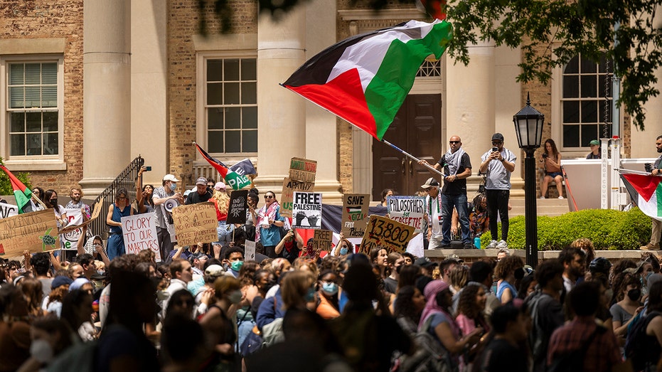 UNC-Chapel Hill responds after professors threaten to withhold students’ grades to support anti-Israel rioters