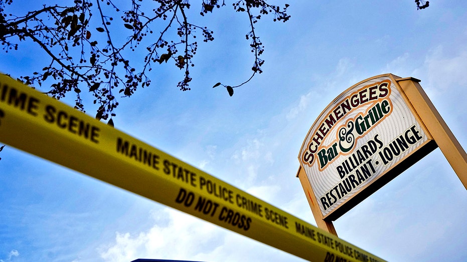 Report says there was 'utter chaos' during search for Maine gunman, including intoxicated deputies