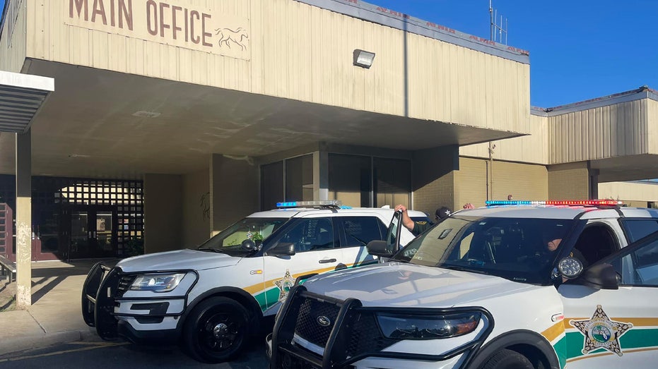 Florida middle school shooting during awards ceremony leaves 1 dead; police say