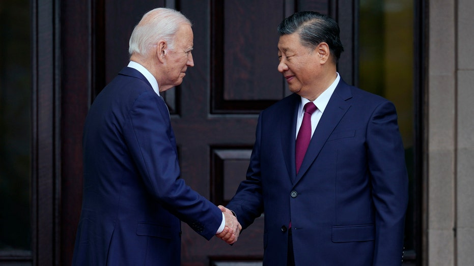 First AI talks begin between Chinese and US envoys