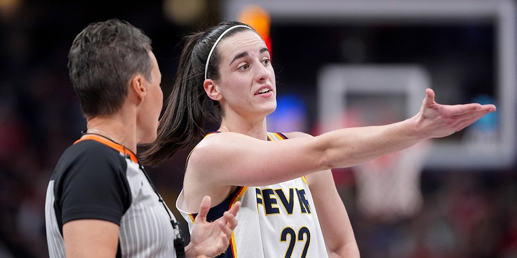 WNBA fans argue referees missed blatant foul against Caitlin Clark as  surging Fever extend winning streak | Fox News