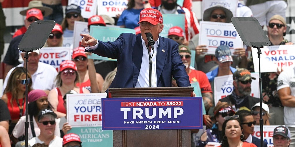 Trump riles up fiery swing state crowd in first rally since New York conviction