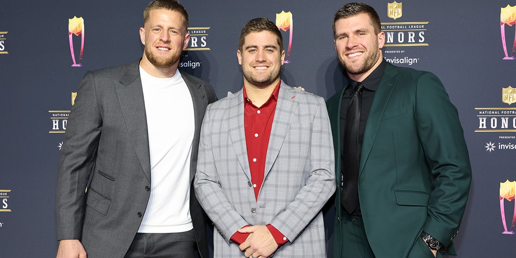 jj-derek-tj-watt.jpg?ve=1&tl=1