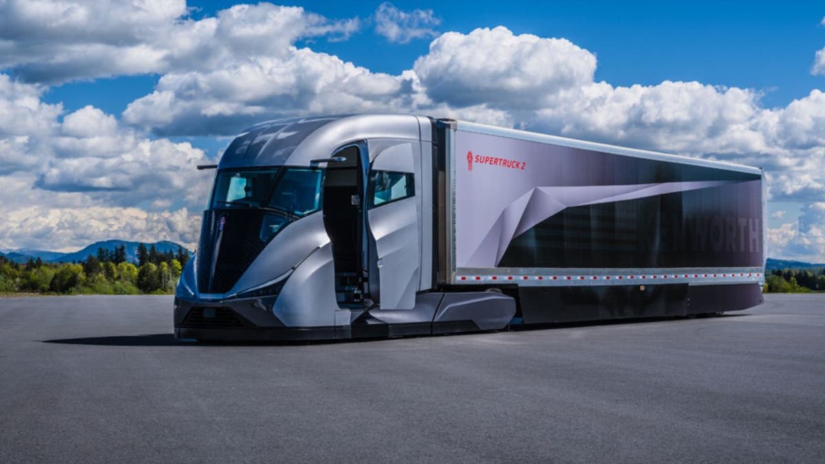 A giant semi truck that looks like a bullet train is about to hit US highways