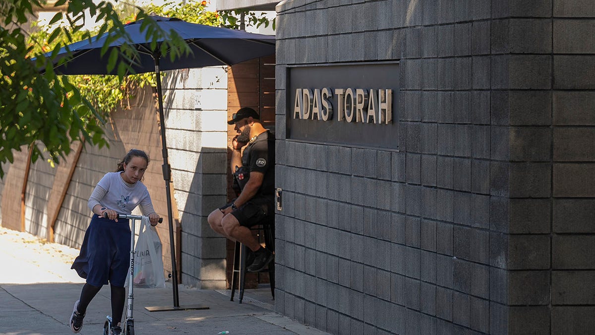 Adas Torah synagogues in Los Angeles