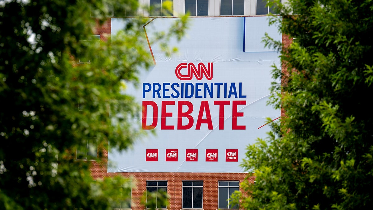 CNN presidential debate sign