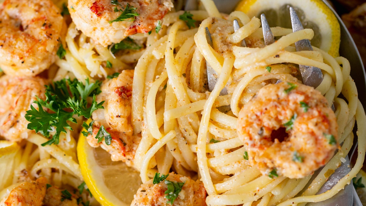 Creamy Cajun shrimp scampi is a flavor-packed, cheesy dream: Try the ...