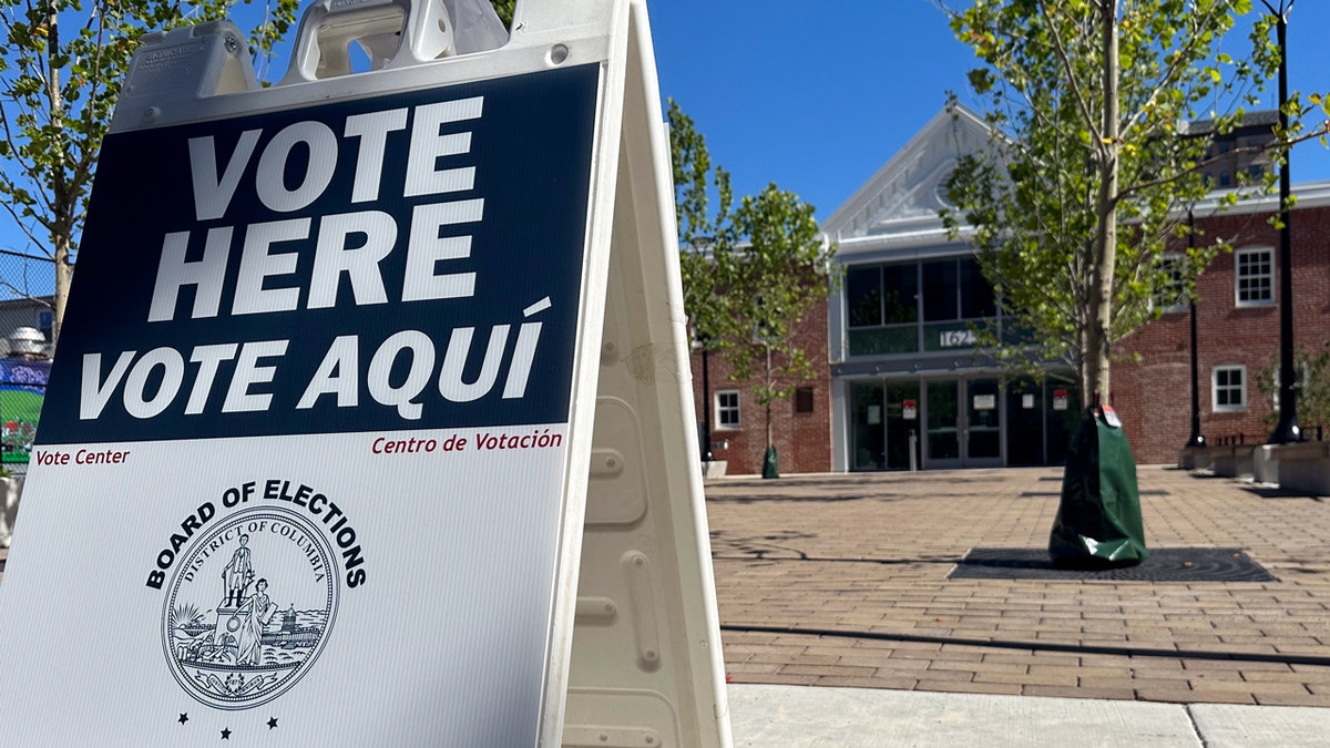 A sign for an early voting site at the Stead Park Recreation Center stands in northwest Washington.