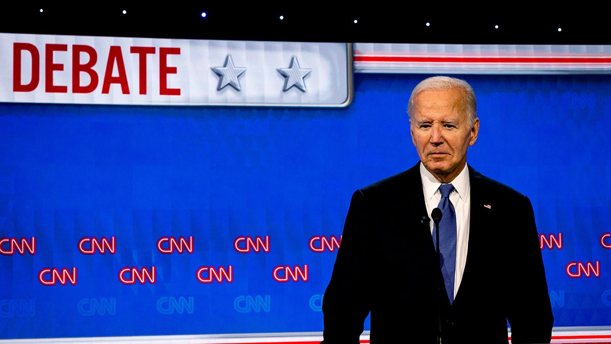 Biden no palco do debate
