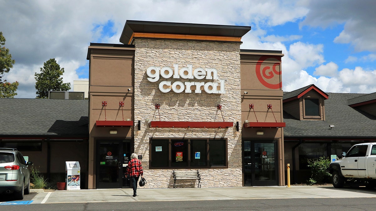 Golden Corral restaurant