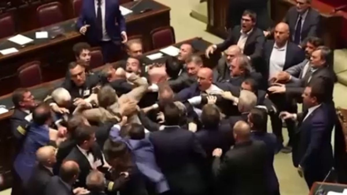 Italy lawmakers fighting