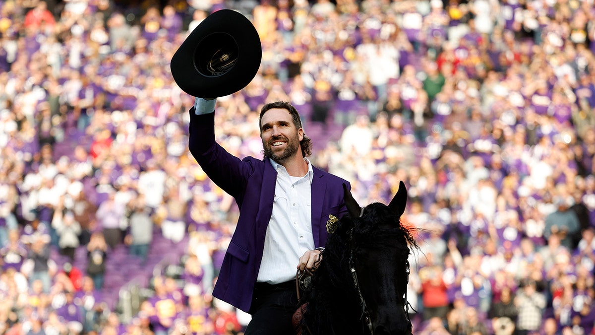 Jared Allen at the Ring of Honor ceremony